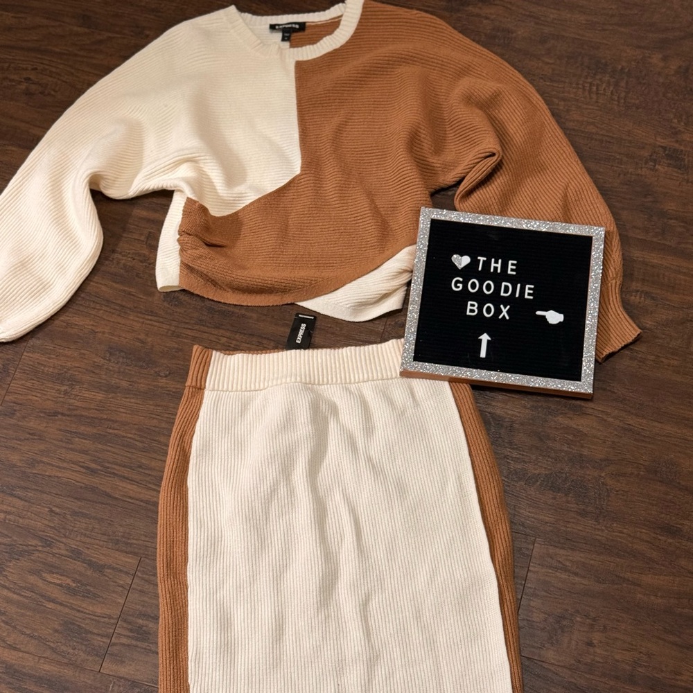 Elegant Two-Tone Sweater 2 piece
